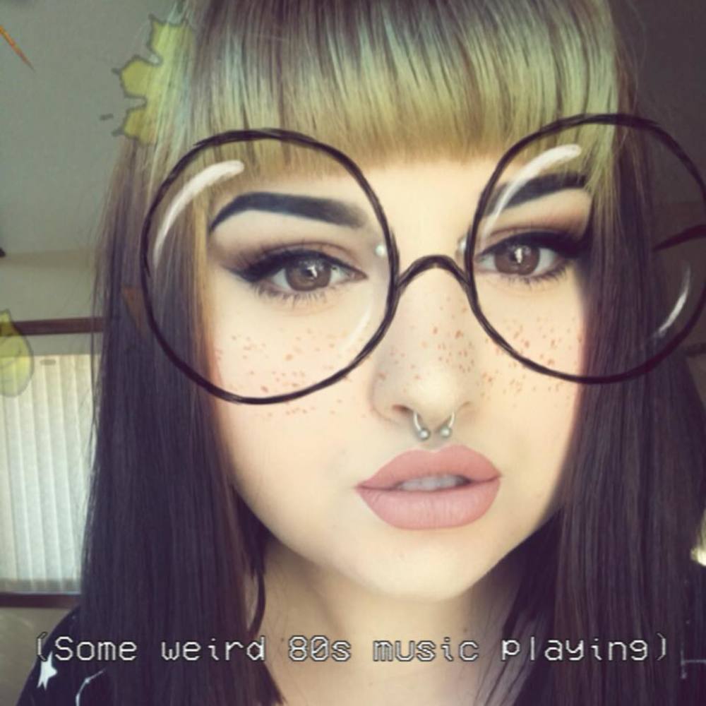 Meet your Posher, Monica